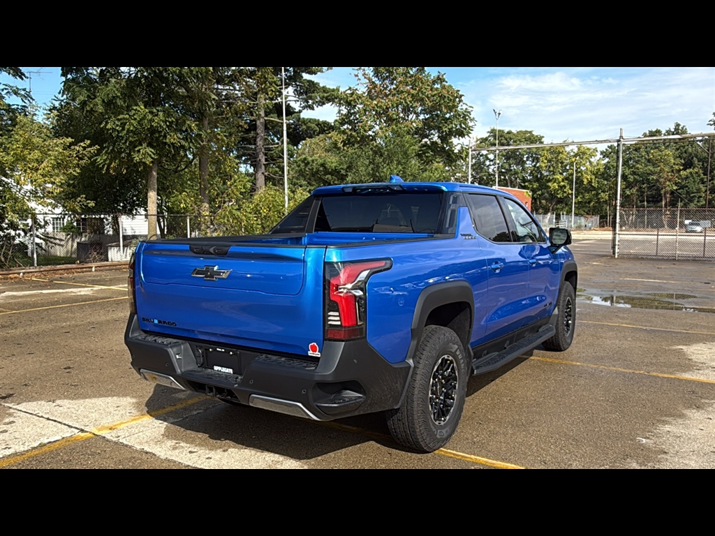 2026 Chevrolet Silverado EV Trail Boss photo 3