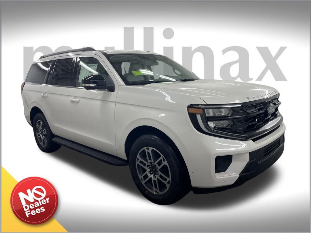 2025 Ford Expedition Active's photo