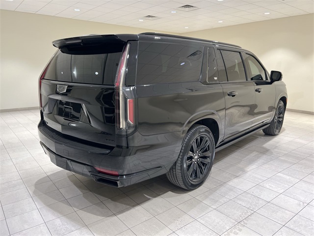 2021 Cadillac Escalade Sport Platinum ESV photo 4