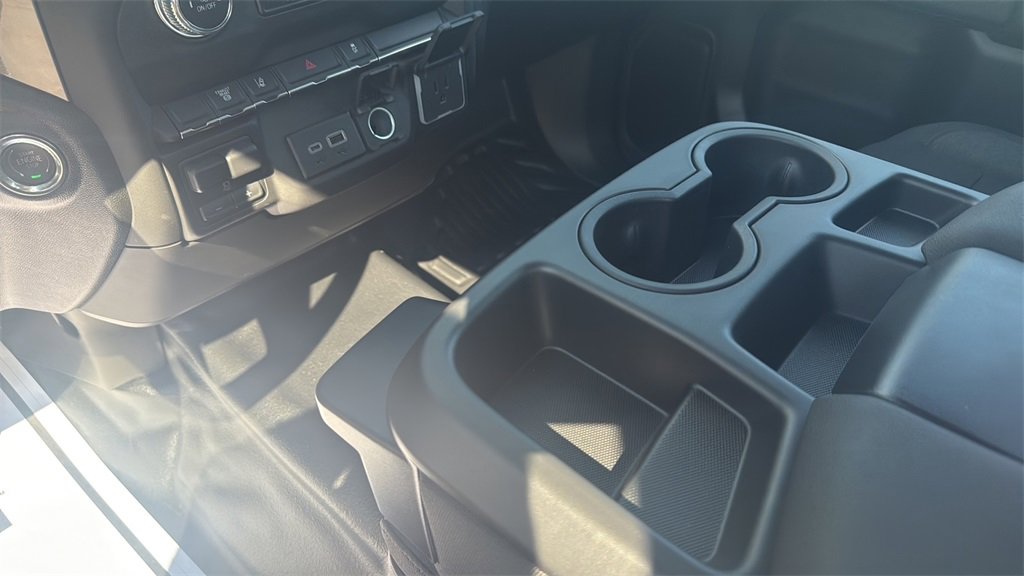2026 Gmc Sierra 3500 HD Pro photo 11