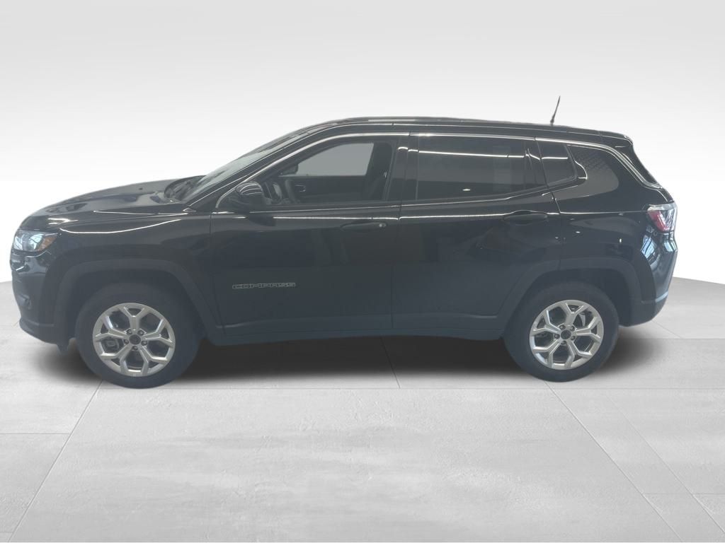 2025 Jeep Compass Sport photo 3