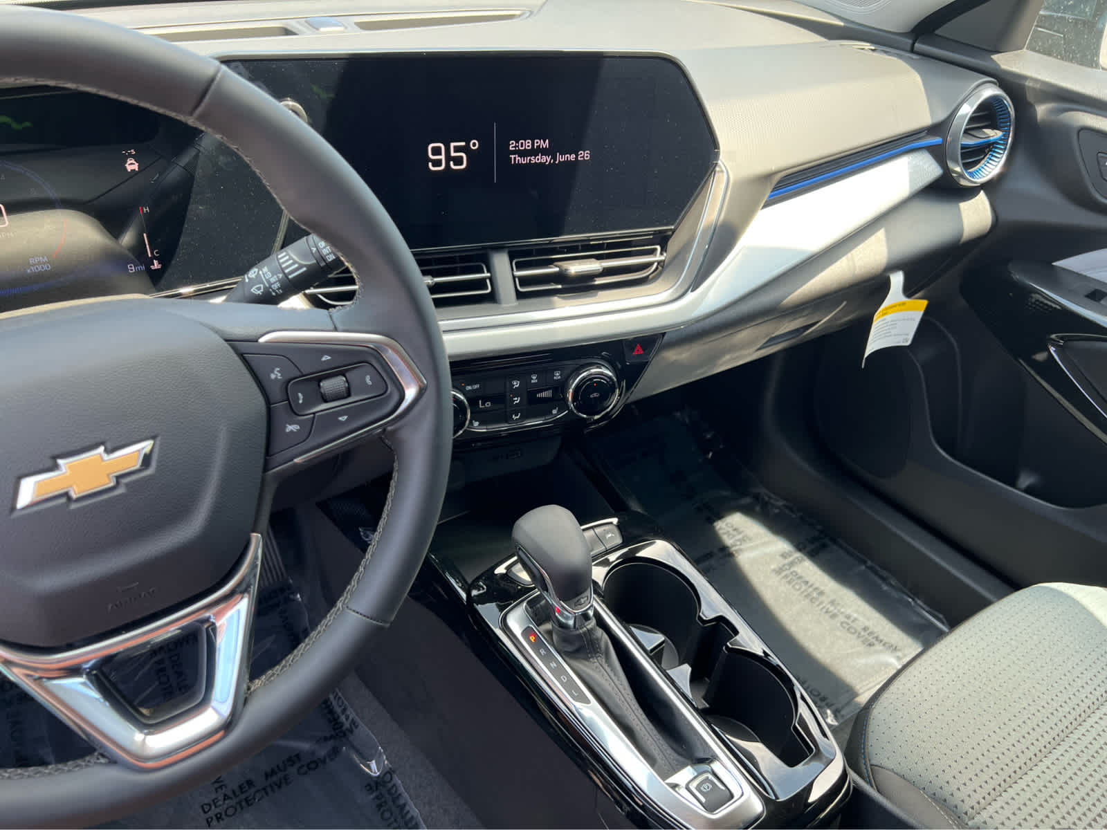 2025 Chevrolet Trax photo 21