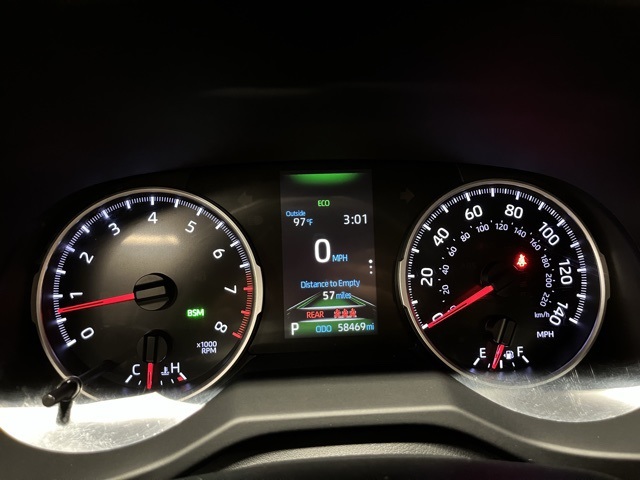 2021 Toyota RAV4 XLE Premium photo 11