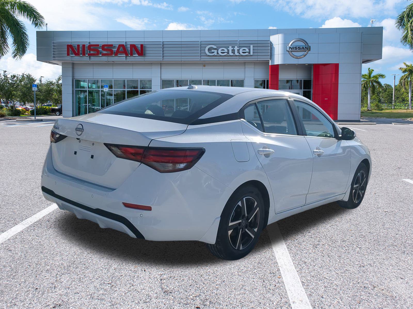 2025 Nissan Sentra SV photo 4