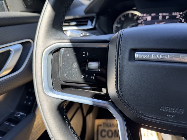 2022 Land Rover Range Rover Velar P250 R-Dynamic S photo 25