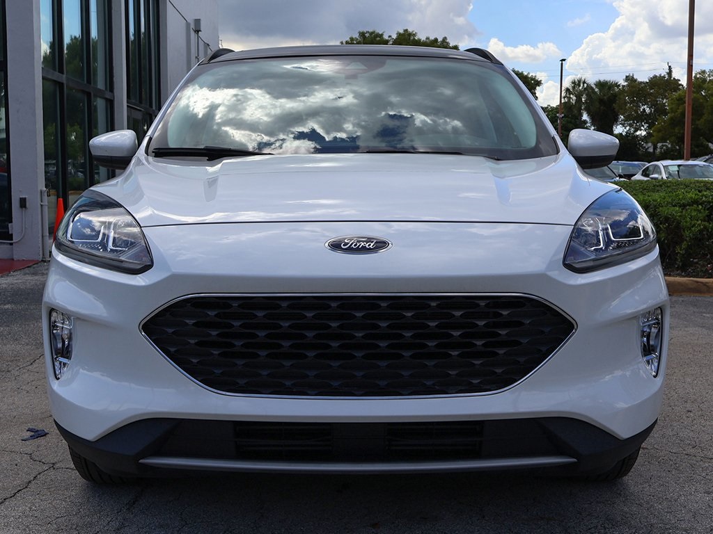 2022 Ford Escape SEL photo 13