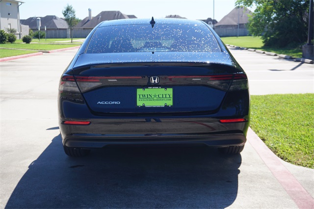 2025 Honda Accord 1.5T SE photo 3