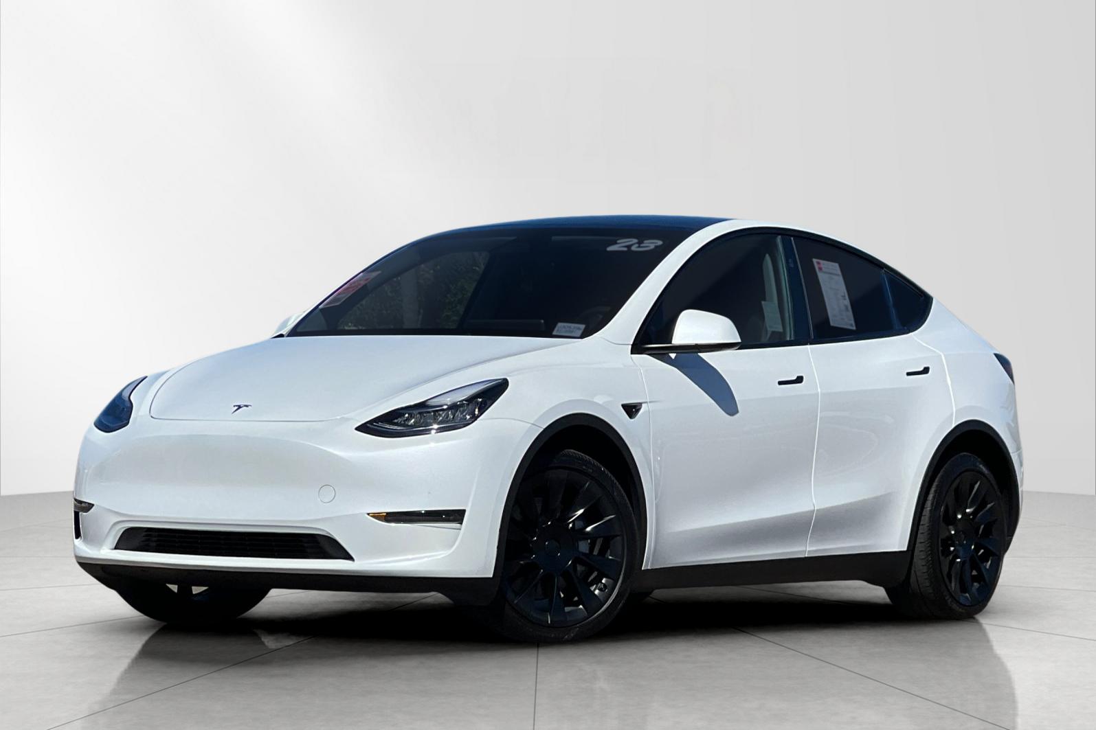 Used 2023 Tesla Model Y Long Range with VIN 7SAYGDEE5PA152491 for sale in Northfield, Minnesota