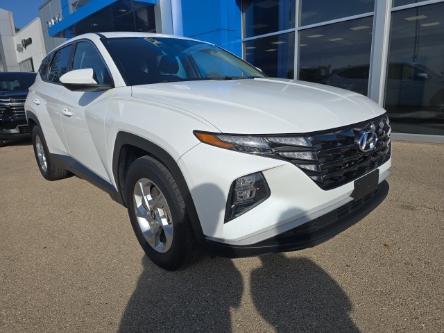 2022 Hyundai Tucson SE's photo