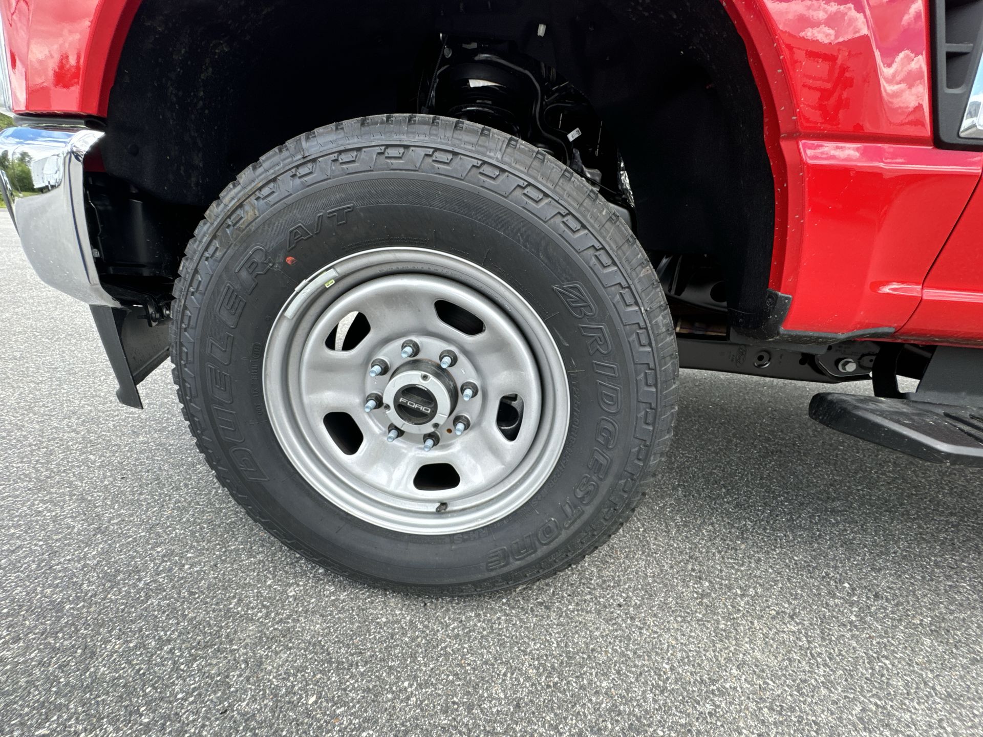2024 Ford F-350 XL photo 2