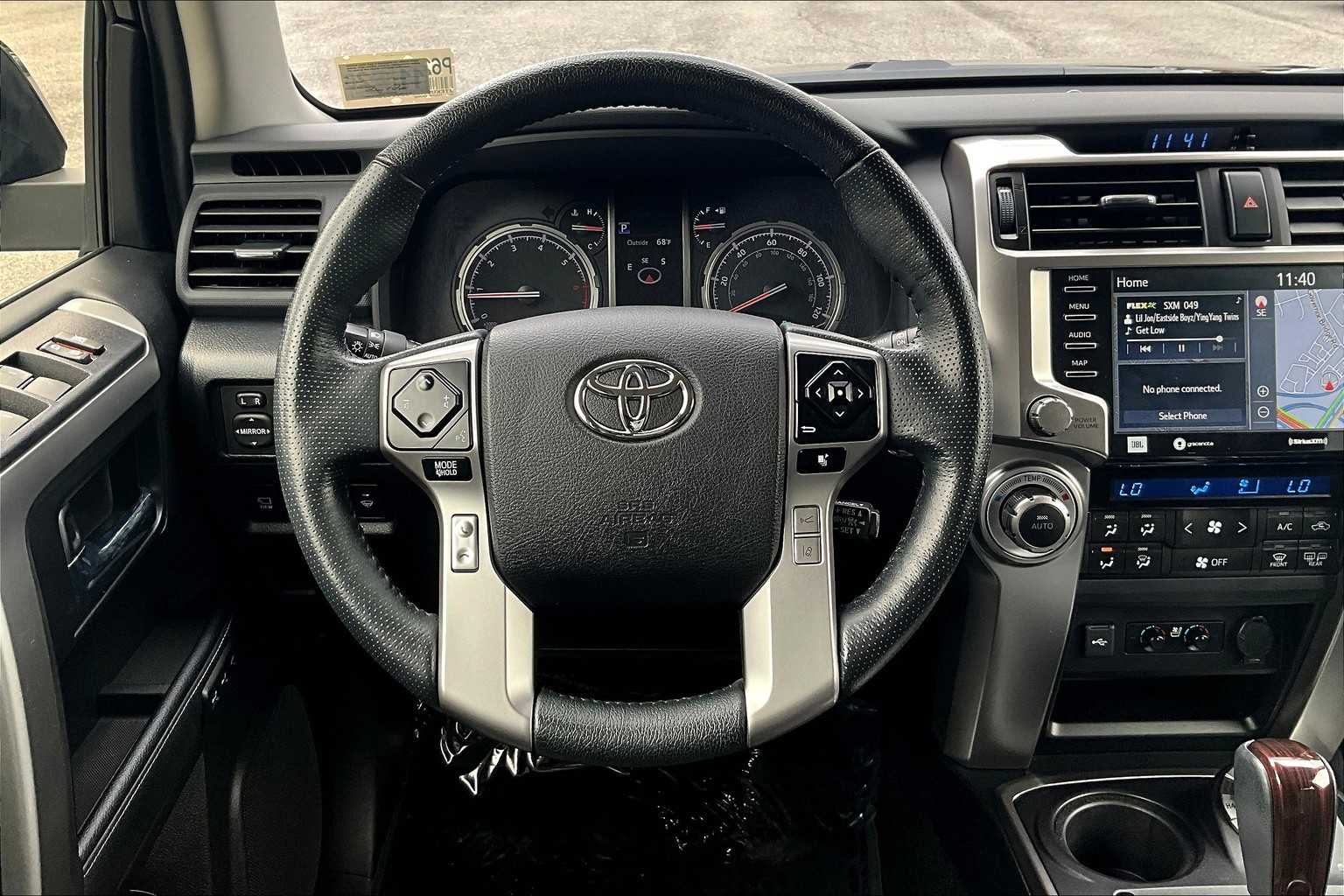 2023 Toyota 4Runner Limited 4WD photo 5