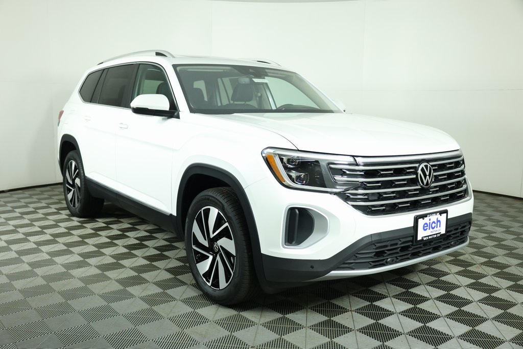 2026 Volkswagen Atlas SEL's photo