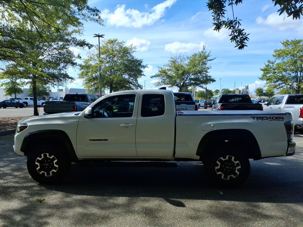 2023 Toyota Tacoma TRD photo 5