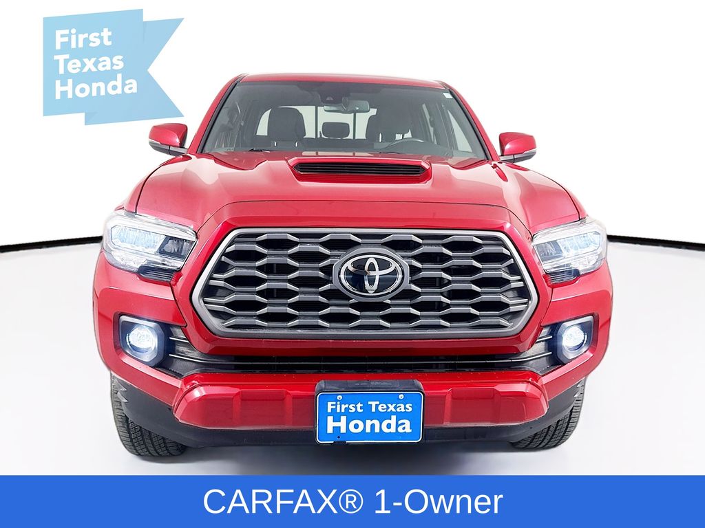 2021 Toyota Tacoma TRD Sport V6 photo 2