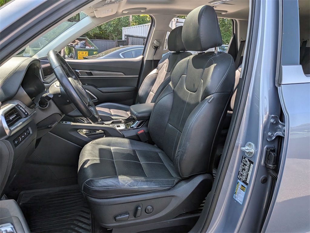 2020 Kia Telluride EX photo 18