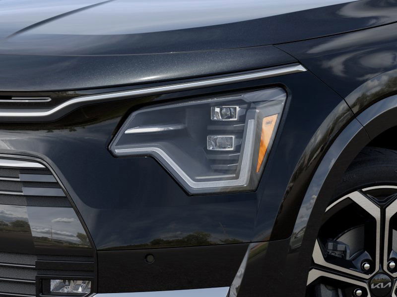 2025 Kia Niro SX Touring photo 8