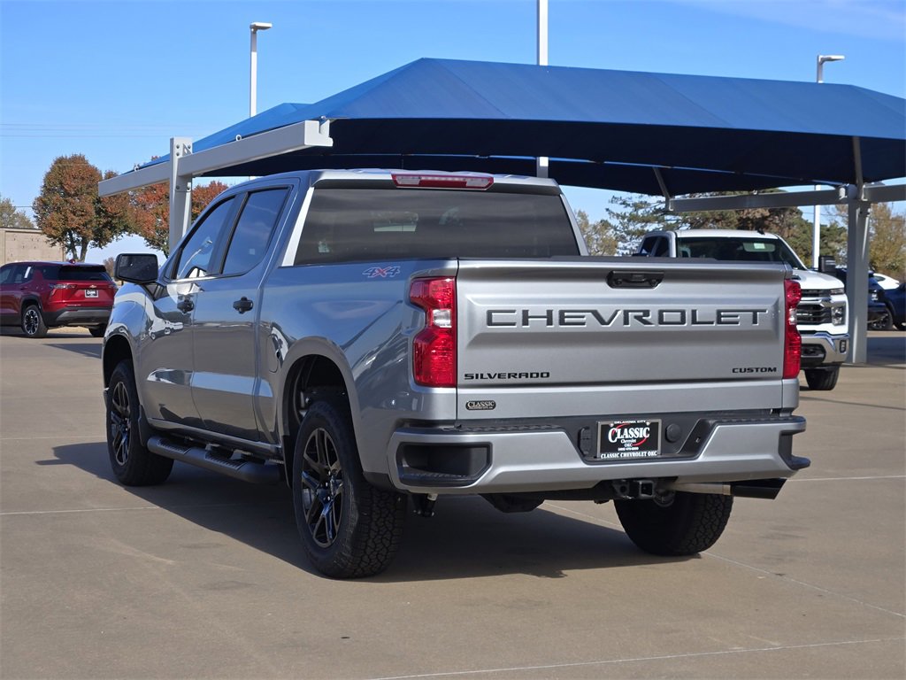 2026 Chevrolet Silverado Custom photo 3