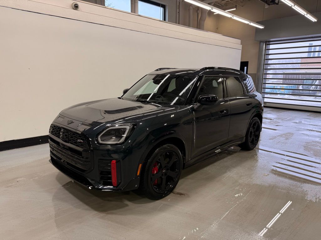 2026 MINI Countryman John Cooper Works's photo