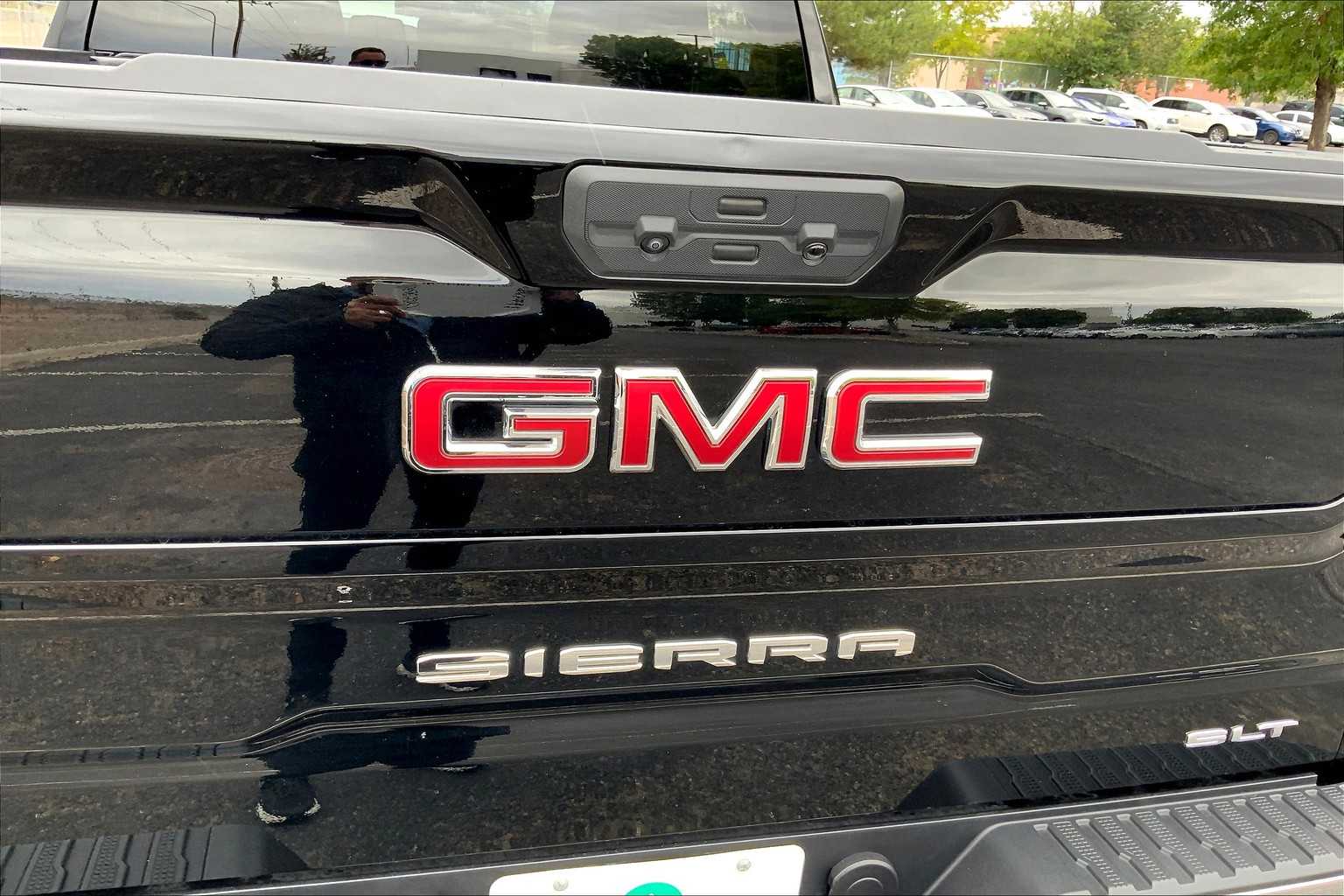 2023 Gmc Sierra 1500 SLT photo 28