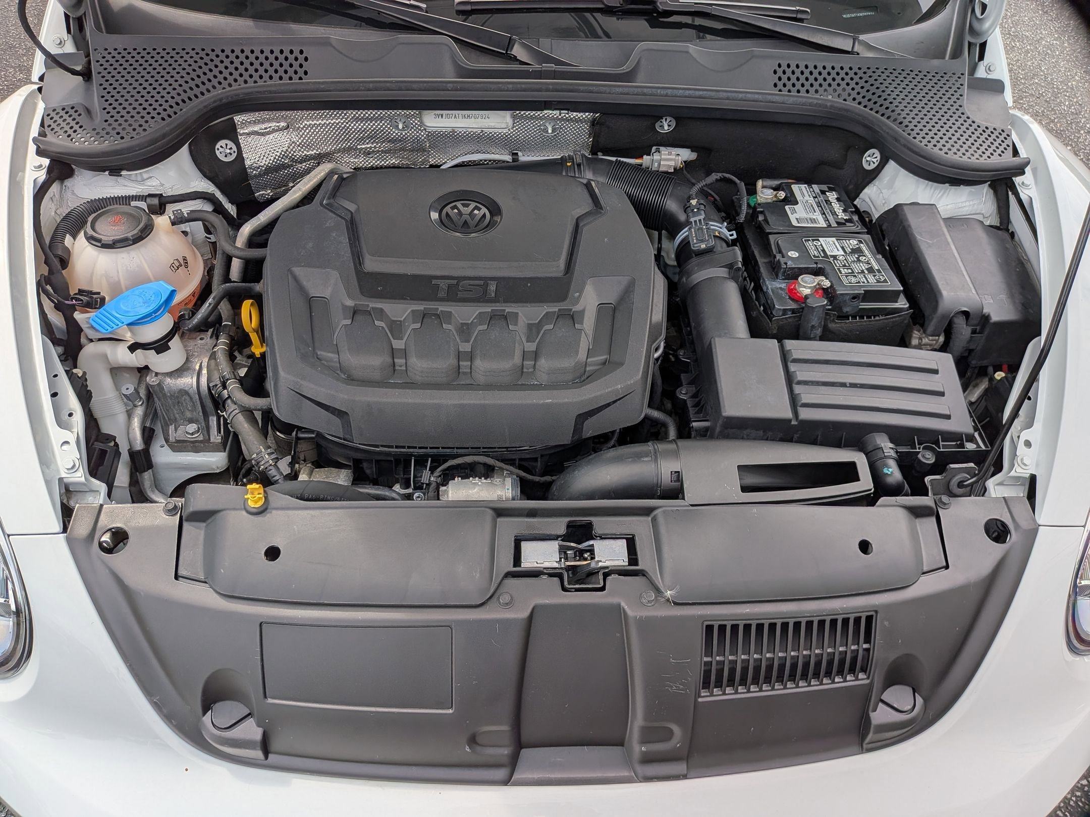 2019 Volkswagen Beetle SE photo 27