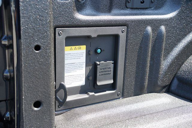 2025 FORD F-150 - Image 38