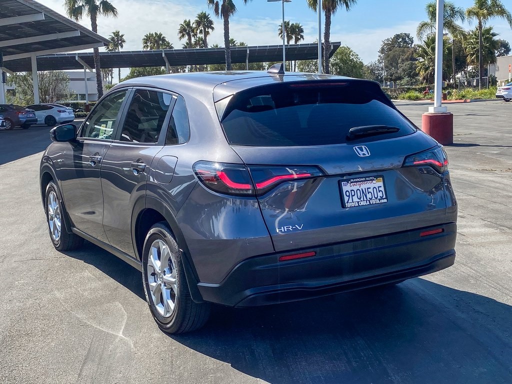 2025 Honda HR-V LX photo 4