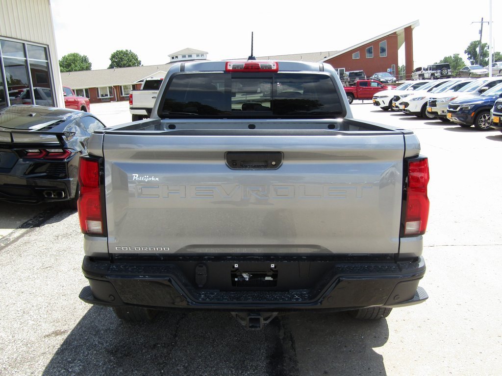 2025 Chevrolet Colorado Z71 photo 4