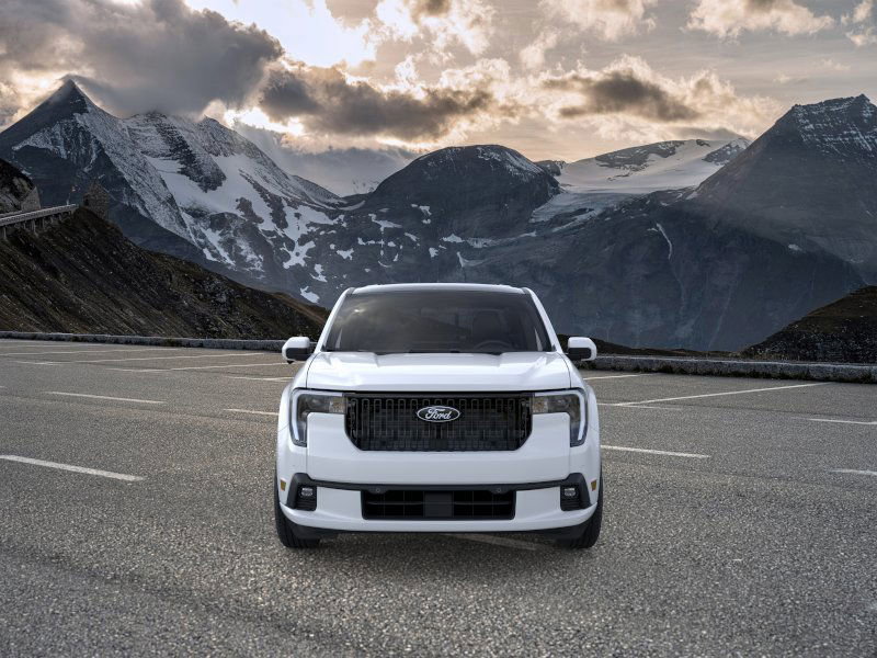 2025 Ford Maverick photo 5