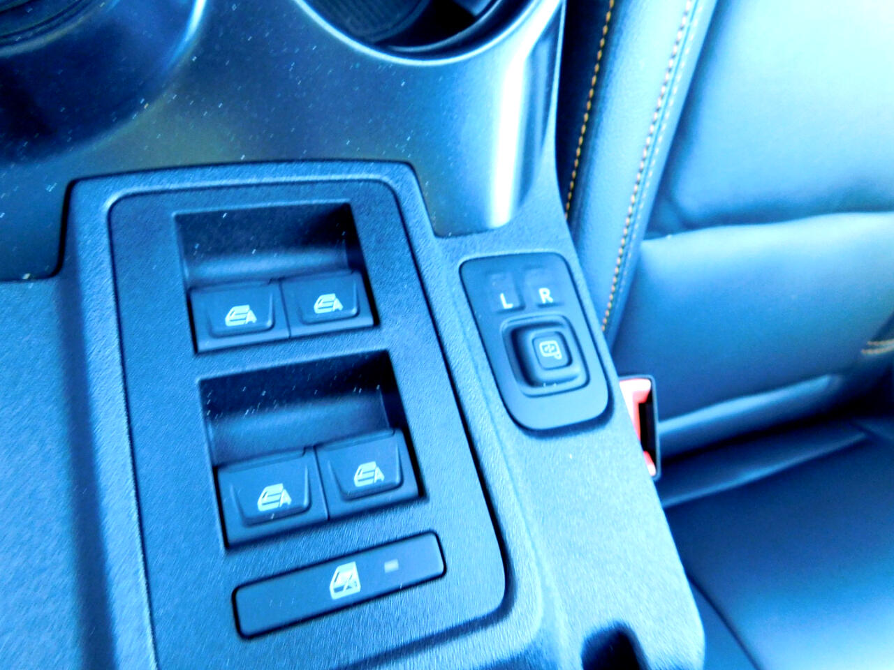 New 2024 Carbonized Gray Metallic Ford Badlands® image 37