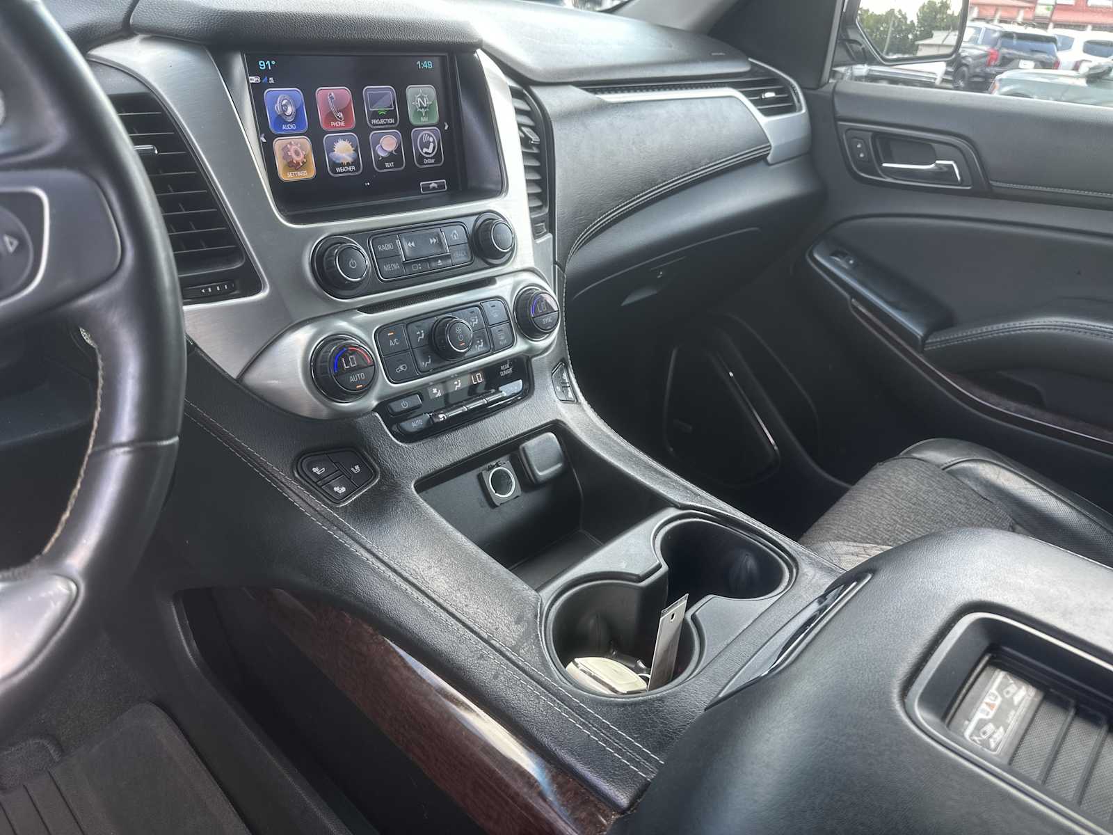 2017 Gmc Yukon SLT photo 16