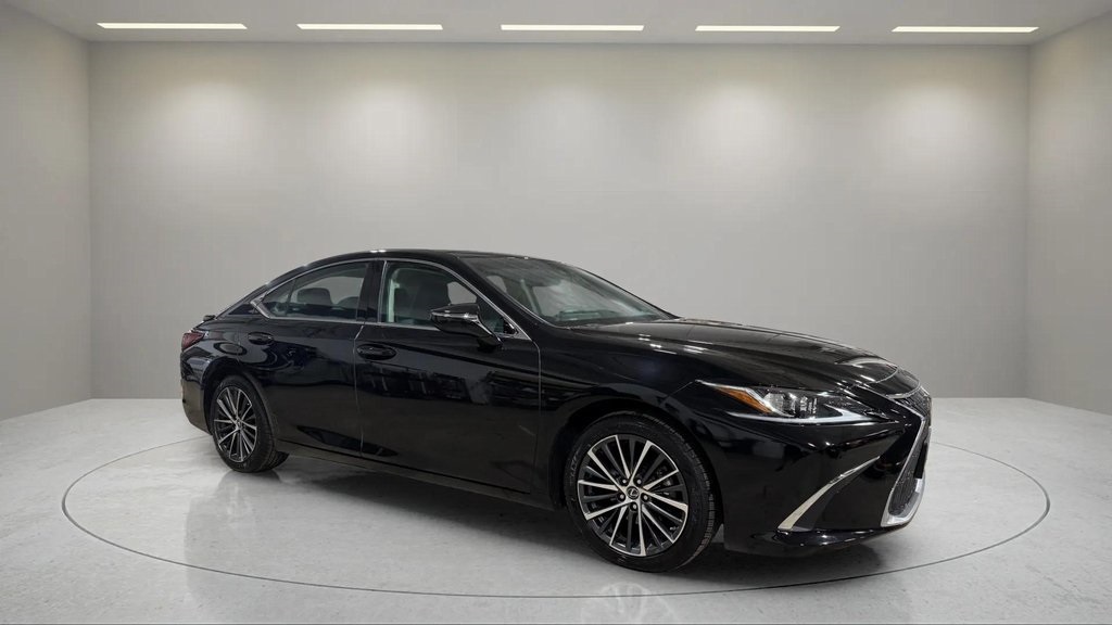 2022 Lexus ES 350 photo 3
