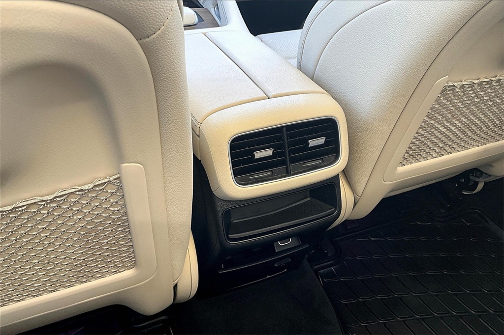 2022 Mercedes Benz GLE 350 4MATIC photo 24