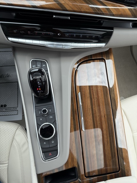 2024 Cadillac Escalade Premium Luxury Platinum photo 24