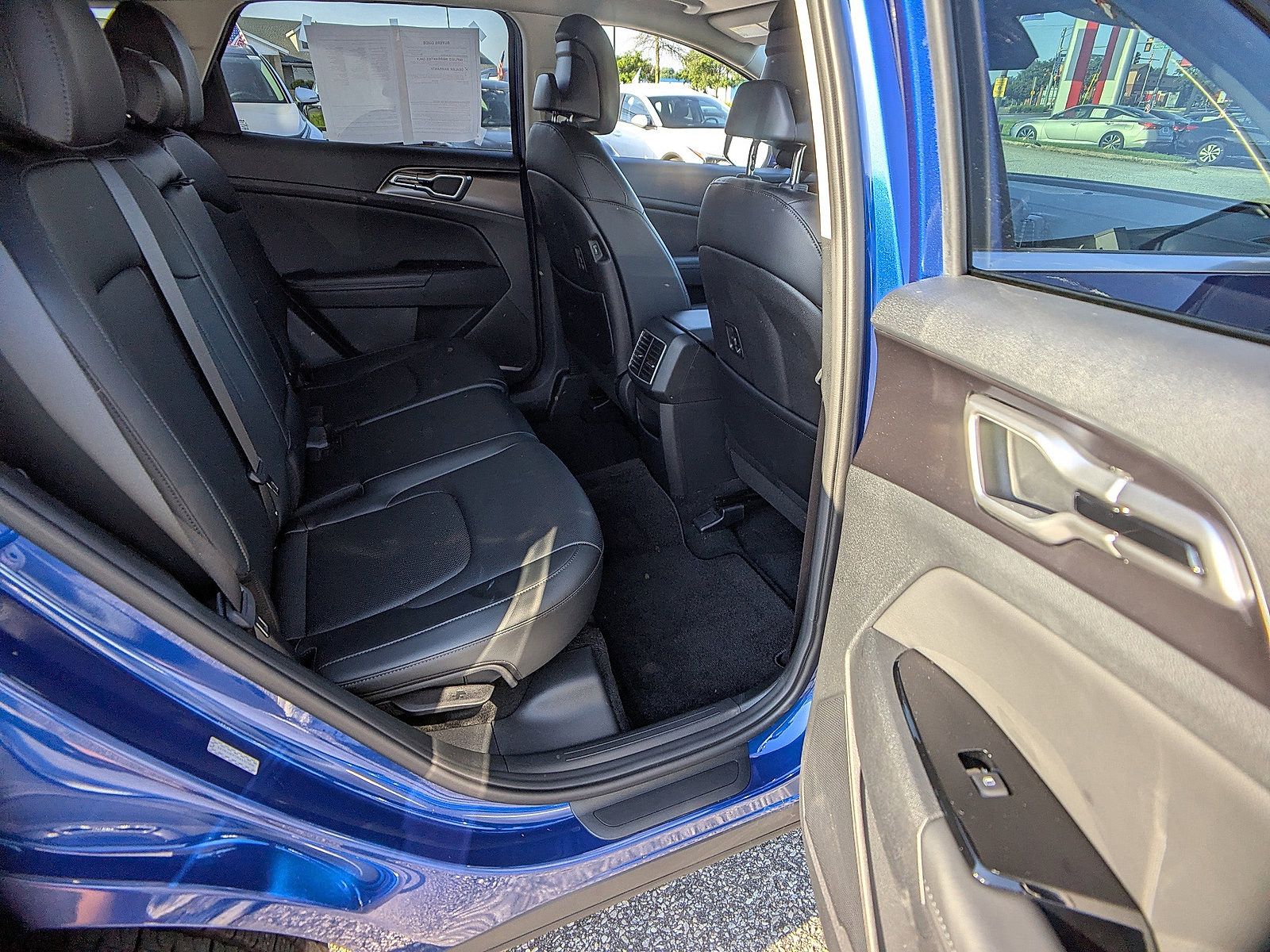 2024 Kia Sportage EX photo 4