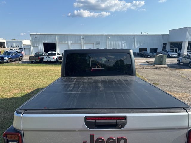2023 Jeep Gladiator Rubicon photo 3