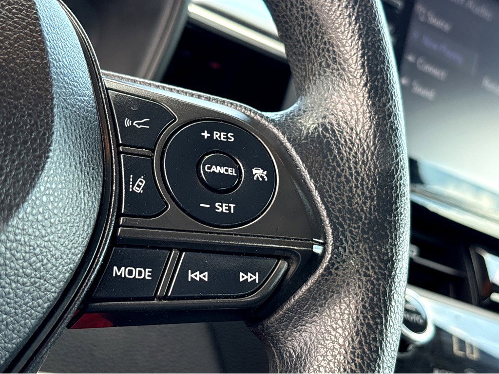 2022 Toyota Corolla LE photo 14