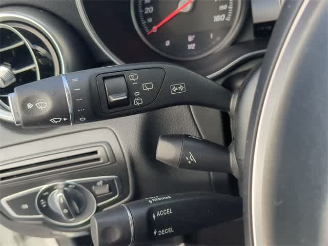 2018 Mercedes Benz GLC 300 4MATIC photo 16