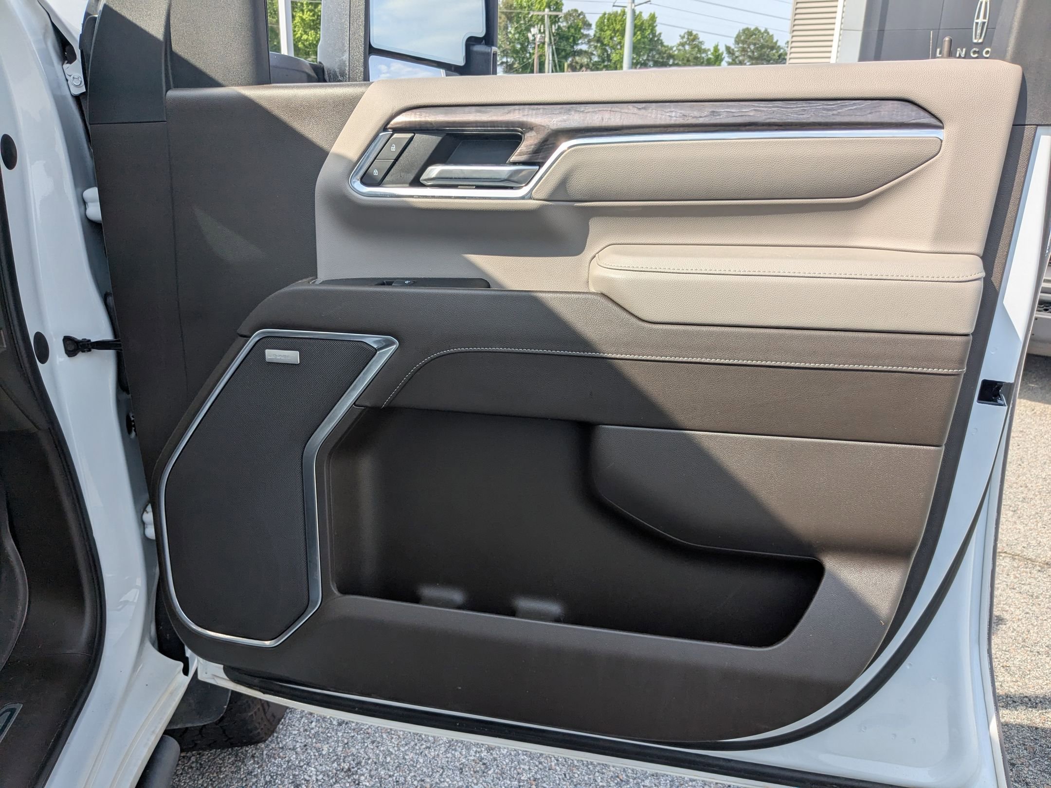 2024 Chevrolet Silverado 2500HD LTZ photo 33