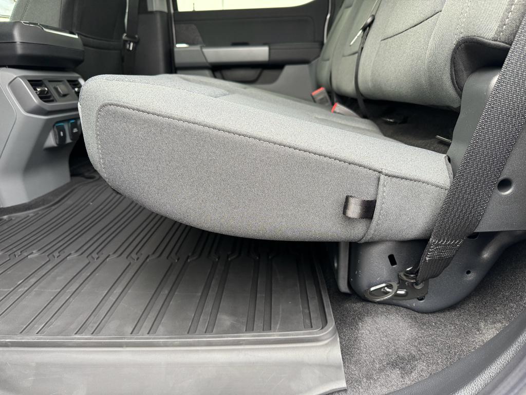 2025 Ford F-150 XLT photo 21