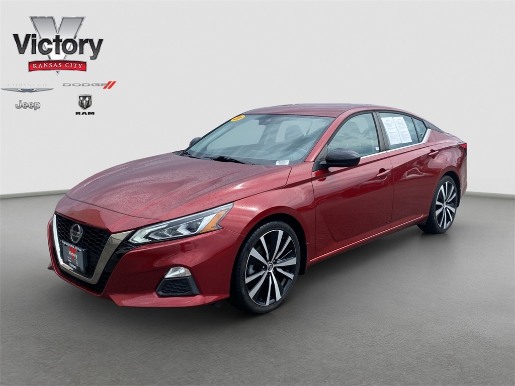 2021 Nissan Altima 2.5 SR photo 3