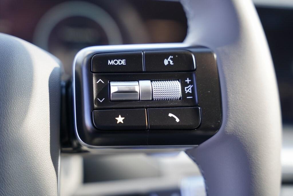 2026 Hyundai Ioniq SEL photo 20