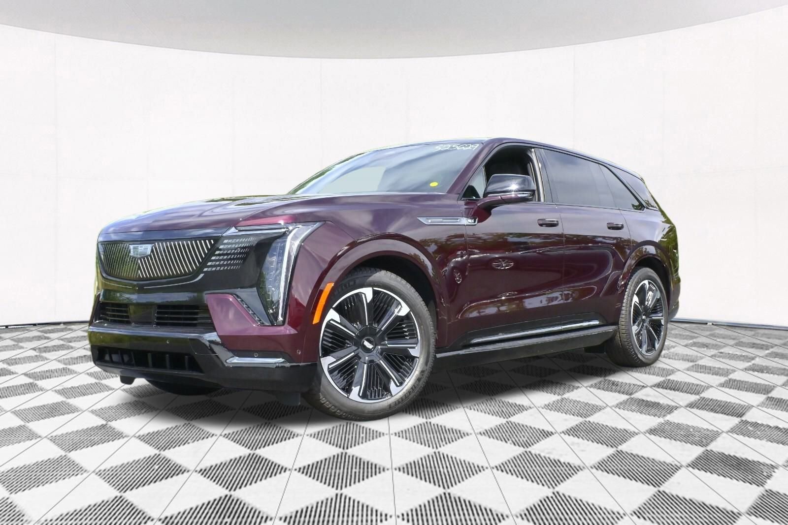 2025 Cadillac Escalade IQ Sport photo 2