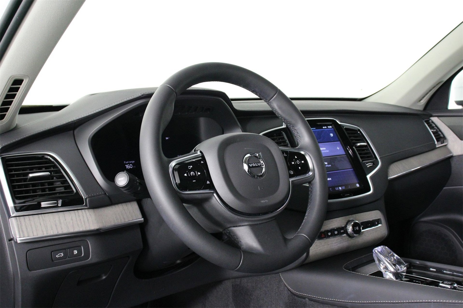 2024 Volvo XC90 Recharge Ultimate photo 11