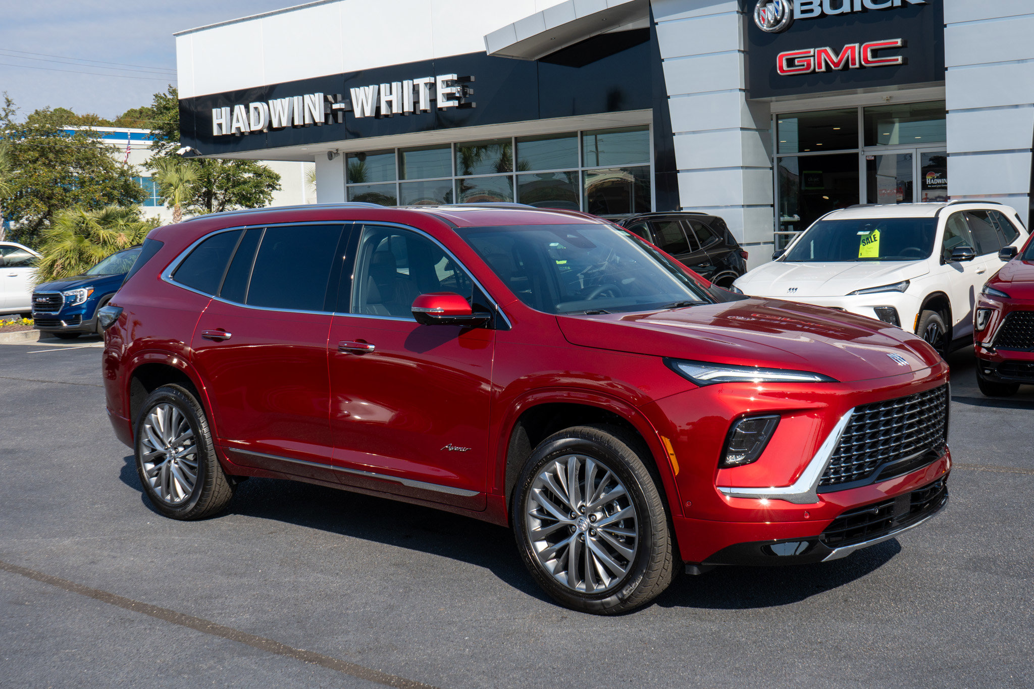 2026 Buick Enclave Avenir's photo