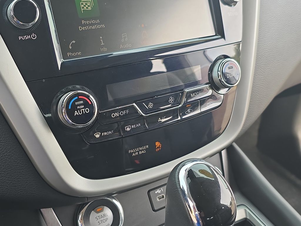 2020 Nissan Murano SL photo 20