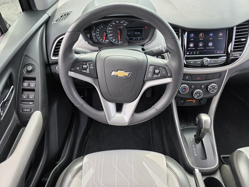 2020 Chevrolet Trax LT photo 12