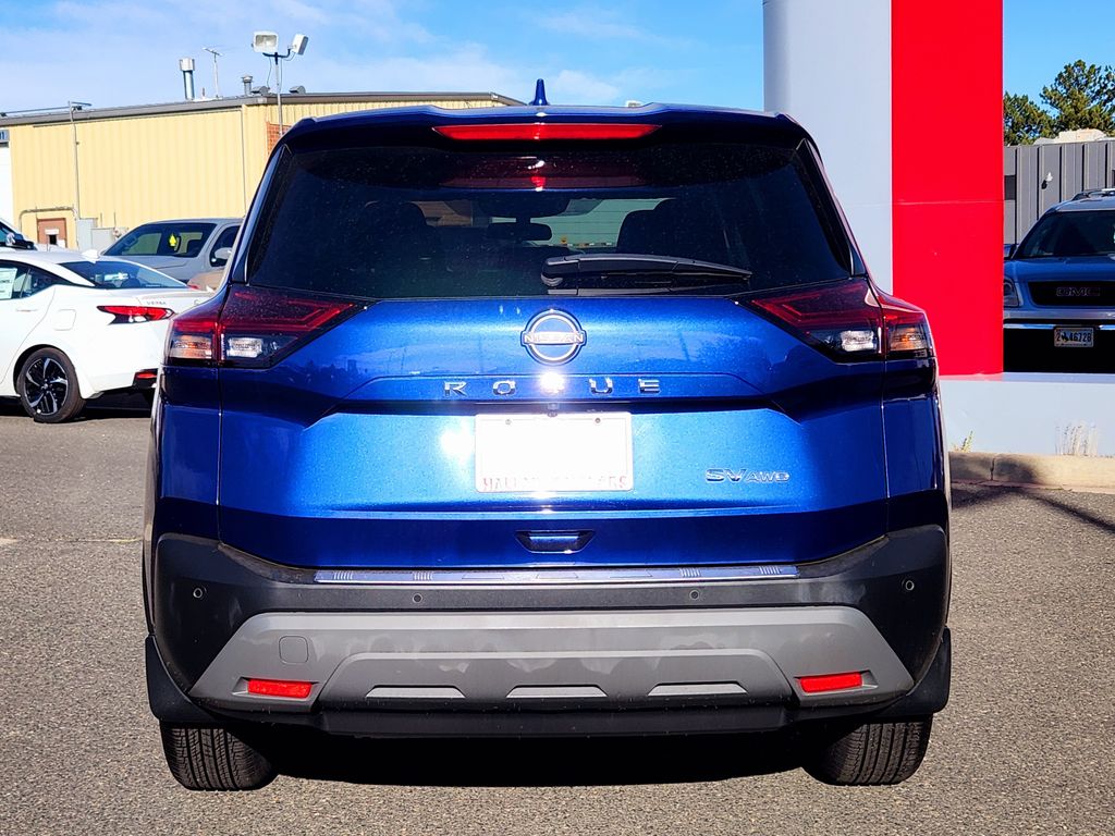 2023 Nissan Rogue SV photo 4