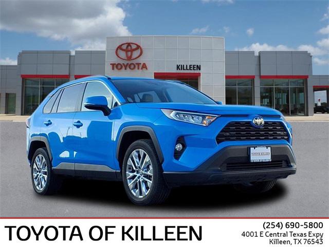 2021 Toyota RAV4 XLE Premium's photo