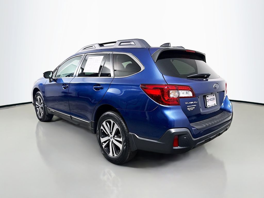 2019 Subaru Outback Limited photo 2