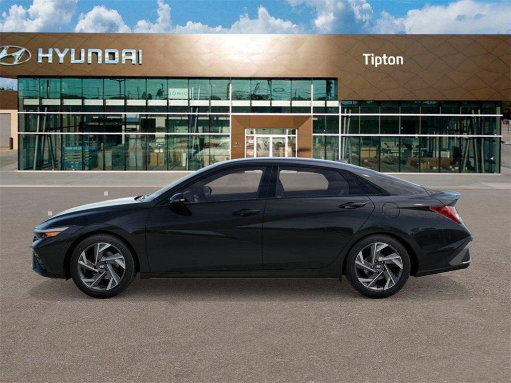 2025 Hyundai Elantra SEL Sport photo 2